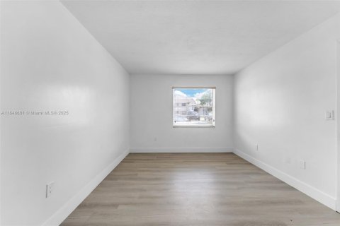 Appartement à louer à Miami, Floride: 2 chambres, 75.44 m2 № 1986682 - photo 9