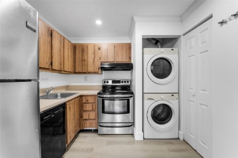 Appartement à louer à Miami, Floride: 2 chambres, 75.44 m2 № 1986682 - photo 5