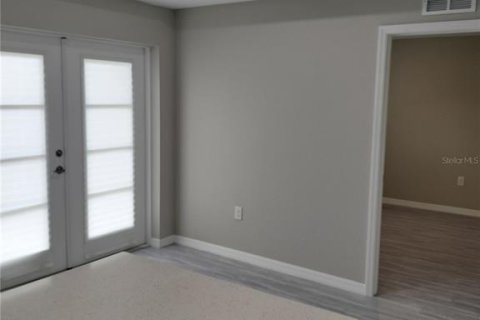 House in North Port, Florida 4 bedrooms, 144.74 sq.m. № 1914400 - photo 15