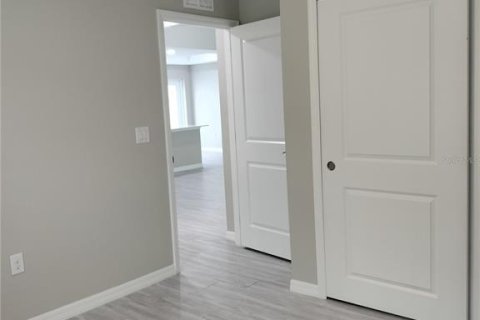 House in North Port, Florida 4 bedrooms, 144.74 sq.m. № 1914400 - photo 29
