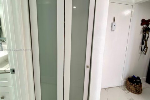 Copropriété à vendre à Miami, Floride: 1 chambre, 65.59 m2 № 1862382 - photo 20