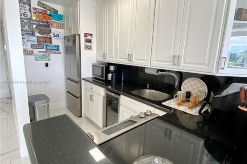 Copropriété à vendre à Miami, Floride: 1 chambre, 65.59 m2 № 1862382 - photo 30
