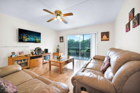 Condominio en venta en Hollywood, Florida, 2 dormitorios, 92.16 m2 № 1939072 - foto 7