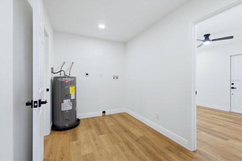 Villa ou maison à vendre à Venice, Floride: 4 chambres, 166.67 m2 № 2203161 - photo 25