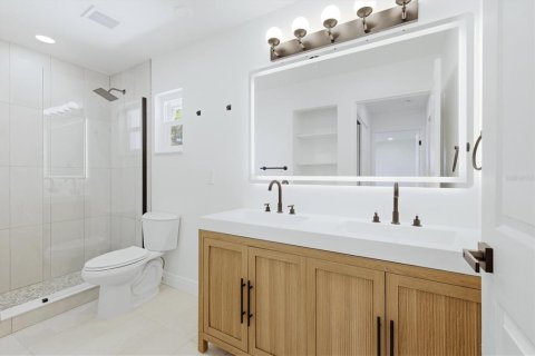 Villa ou maison à vendre à Venice, Floride: 4 chambres, 166.67 m2 № 2203161 - photo 21
