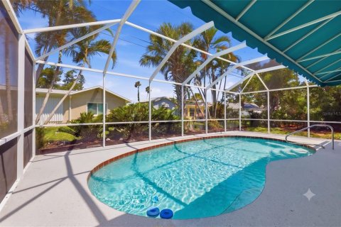 Villa ou maison à vendre à Venice, Floride: 4 chambres, 166.67 m2 № 2203161 - photo 2