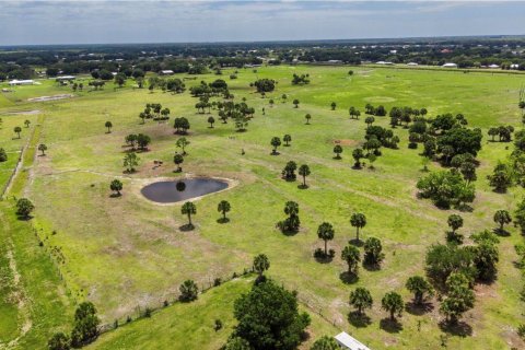 Propiedad comercial en venta en Okeechobee, Florida № 2147106 - foto 21