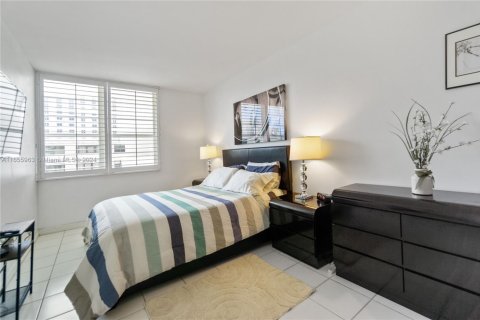 Copropriété à louer à Miami Beach, Floride: 52.03 m2 № 1893124 - photo 9