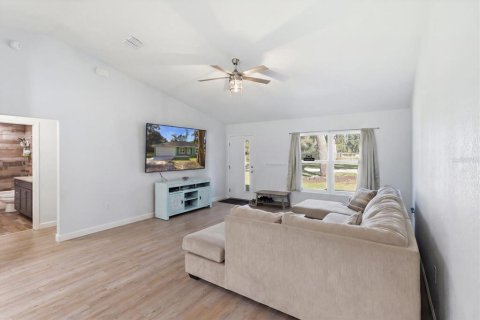 Villa ou maison à vendre à Ocala, Floride: 3 chambres, 152.45 m2 № 2432587 - photo 9