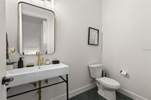 Townhouse in Tampa, Florida 3 bedrooms, 225.2 sq.m. № 1841943 - photo 20