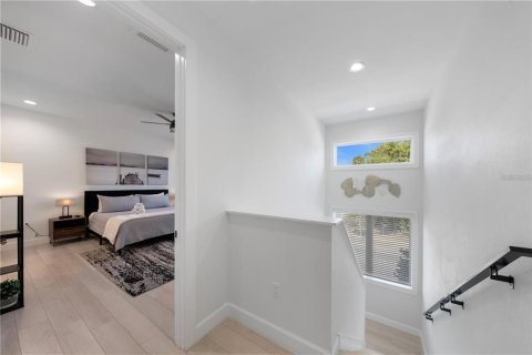 Townhouse in Tampa, Florida 3 bedrooms, 225.2 sq.m. № 1841943 - photo 25
