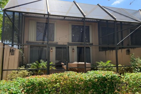 Adosado en venta en Doral, Florida, 4 dormitorios, 159.05 m2 № 2030762 - foto 30