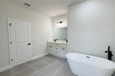 House in Ocala, Florida 4 bedrooms, 170.29 sq.m. № 1793258 - photo 24