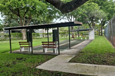 Condominio en venta en Tamarac, Florida, 2 dormitorios, 76.18 m2 № 1814243 - foto 6