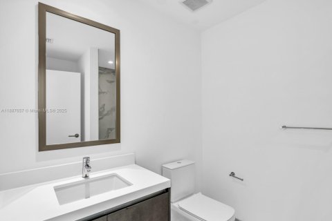 Copropriété à louer à Miami, Floride: 3 chambres, 204.76 m2 № 1946900 - photo 17