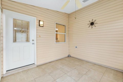 Casa en venta en The Villages, Florida, 2 dormitorios, 110.37 m2 № 1915467 - foto 3