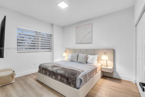 Apartment in Miami, Florida 2 bedrooms, 82.87 sq.m. № 2000712 - photo 13