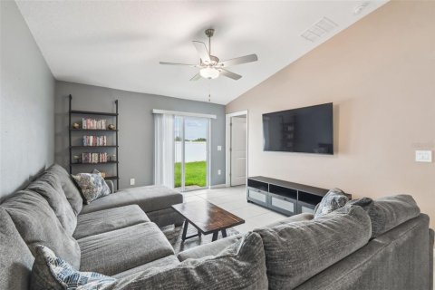 Casa en venta en Spring Hill, Florida, 3 dormitorios, 135.73 m2 № 1797893 - foto 8