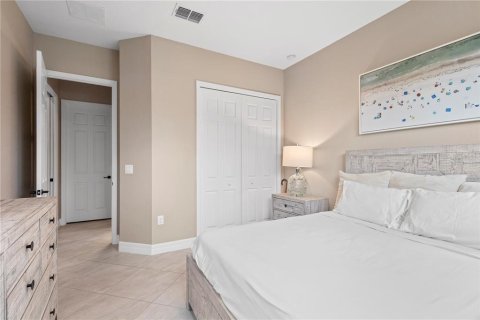 Villa ou maison à vendre à Lakewood Ranch, Floride: 3 chambres, 186.36 m2 № 2410182 - photo 18