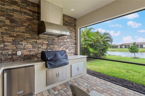Villa ou maison à vendre à Lakewood Ranch, Floride: 3 chambres, 186.36 m2 № 2410182 - photo 24