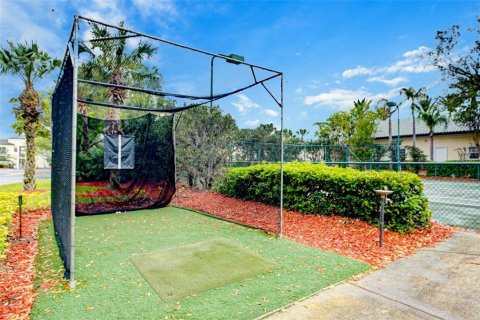 Condo in Kissimmee, Florida, 2 bedrooms  № 1718037 - photo 28