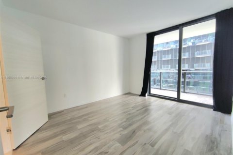 Condo in Miami, Florida, 2 bedrooms  № 1874754 - photo 13