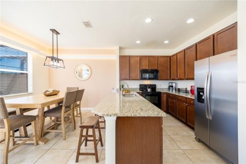 Townhouse in Kissimmee, Florida 4 bedrooms, 177.16 sq.m. № 1720885 - photo 7