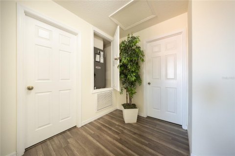 Townhouse in Kissimmee, Florida 4 bedrooms, 177.16 sq.m. № 1720885 - photo 23