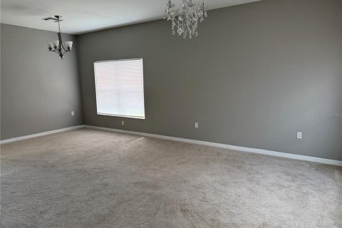 House in Brooksville, Florida 4 bedrooms, 214.51 sq.m. № 1784731 - photo 5
