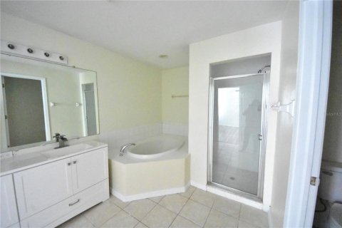 House in Brooksville, Florida 4 bedrooms, 214.51 sq.m. № 1784731 - photo 20