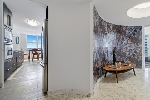 Copropriété à vendre à Hollywood, Floride: 2 chambres, 173.54 m2 № 2186685 - photo 3