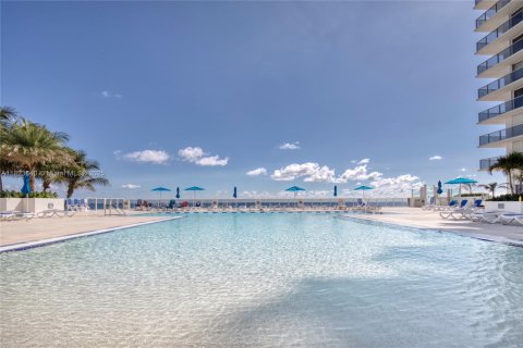 Copropriété à vendre à Hollywood, Floride: 2 chambres, 173.54 m2 № 2186685 - photo 26