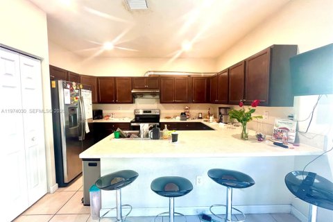 Купить таунхаус в Хайалиа, Флорида 3 спальни, 154.96м2, № 2033702 - фото 9