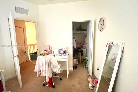 Купить таунхаус в Хайалиа, Флорида 3 спальни, 154.96м2, № 2033702 - фото 24