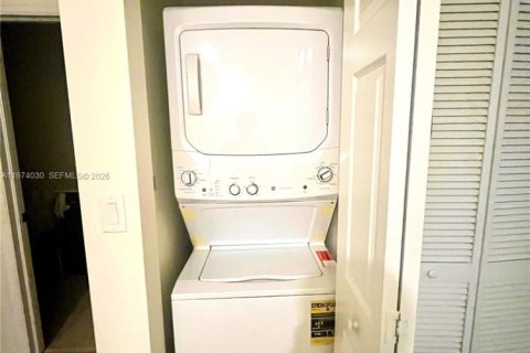 Купить таунхаус в Хайалиа, Флорида 3 спальни, 154.96м2, № 2033702 - фото 20