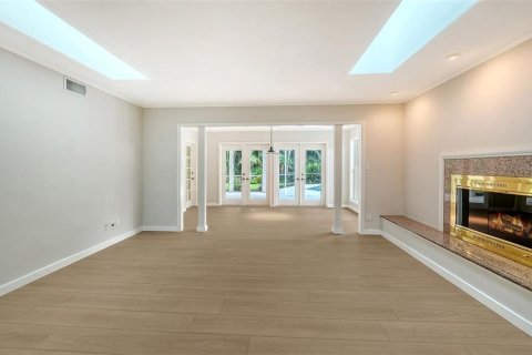 Купить виллу или дом в Сарасота, Флорида 5 комнат, 200.67м2, № 1902160 - фото 7