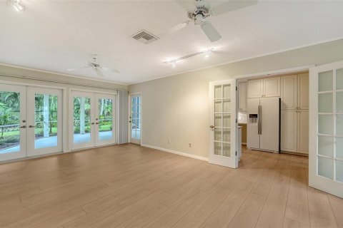 Купить виллу или дом в Сарасота, Флорида 5 комнат, 200.67м2, № 1902160 - фото 19