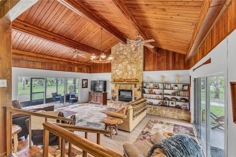 Casa en venta en Astor, Florida, 3 dormitorios, 217.39 m2 № 2217828 - foto 8