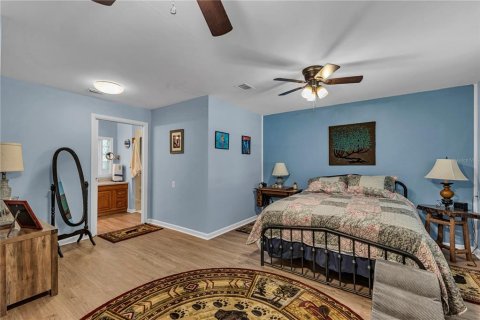 Casa en venta en Astor, Florida, 3 dormitorios, 217.39 m2 № 2217828 - foto 19