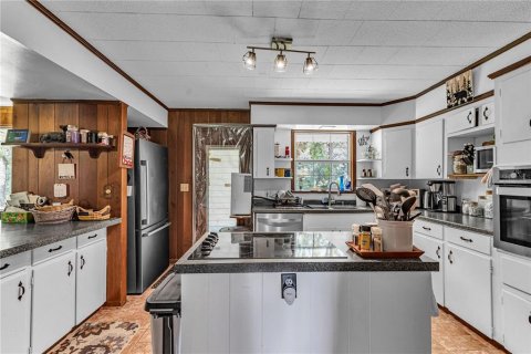 Casa en venta en Astor, Florida, 3 dormitorios, 217.39 m2 № 2217828 - foto 12