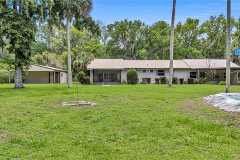 Casa en venta en Astor, Florida, 3 dormitorios, 217.39 m2 № 2217828 - foto 2