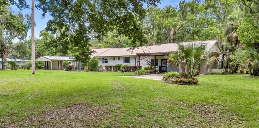 Casa en Astor, Florida 3 dormitorios, 217.39 m2 № 2217828