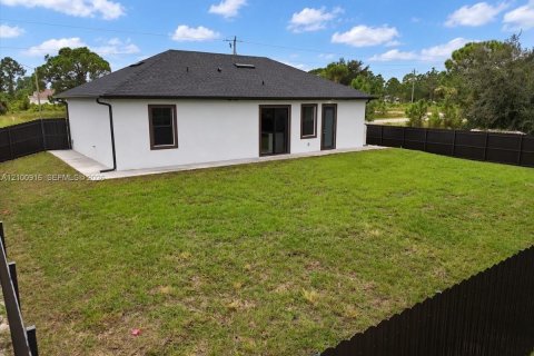 Villa ou maison à vendre à Lehigh Acres, Floride: 3 chambres № 2401678 - photo 7