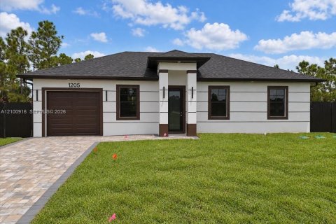 Villa ou maison à vendre à Lehigh Acres, Floride: 3 chambres № 2401678 - photo 2