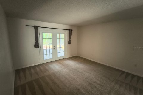 Villa ou maison à louer à Palm Coast, Floride: 4 chambres, 178.47 m2 № 2397014 - photo 7