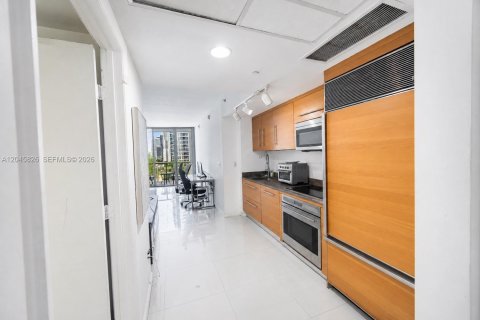 Снять в аренду кондоминиум в Майами, Флорида 50.72м2, № 2252064 - фото 7