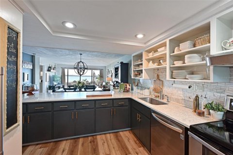 Condominio en venta en Bradenton, Florida, 2 dormitorios, 100.33 m2 № 1796776 - foto 10