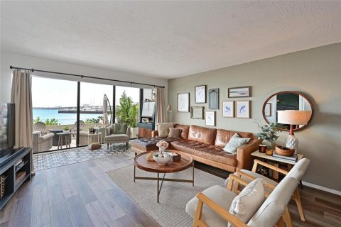 Condominio en venta en Bradenton, Florida, 2 dormitorios, 100.33 m2 № 1796776 - foto 6