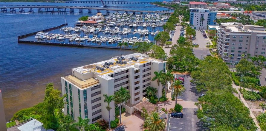 Condominio en Bradenton, Florida, 2 dormitorios  № 1796776