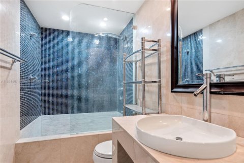 Copropriété à vendre à Miami, Floride: 2 chambres, 117.71 m2 № 1945190 - photo 13
